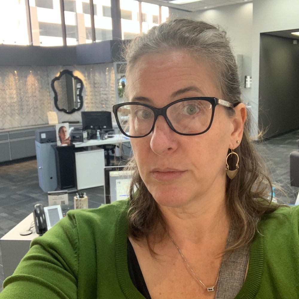 Meet your Posher, Fleur